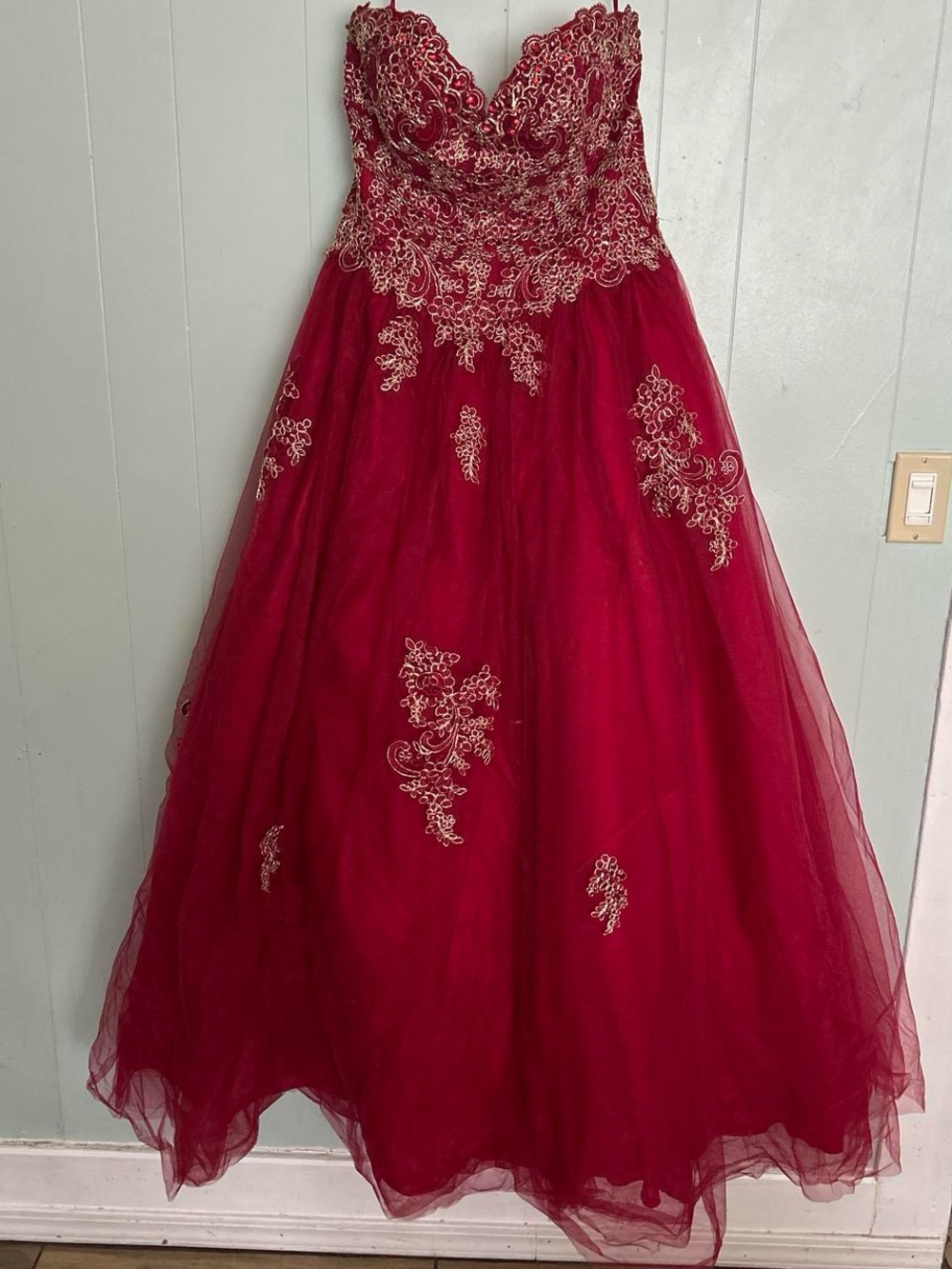 Strapless Red Tulle Prom Dress with Gold Lace Appliqué